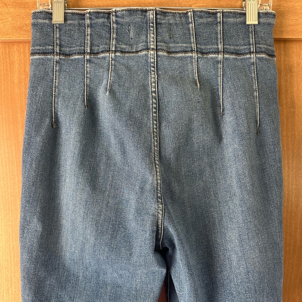 Free People We The Free Jayde Flare Jeans Super High-Rise size 29 - Picture 9 of 16